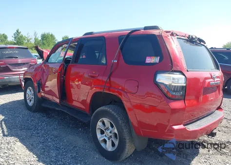 2019 Toyota 4Runner Sr5 z USA, uszkodzony, nr VIN JTEBU5JR3K5657531
